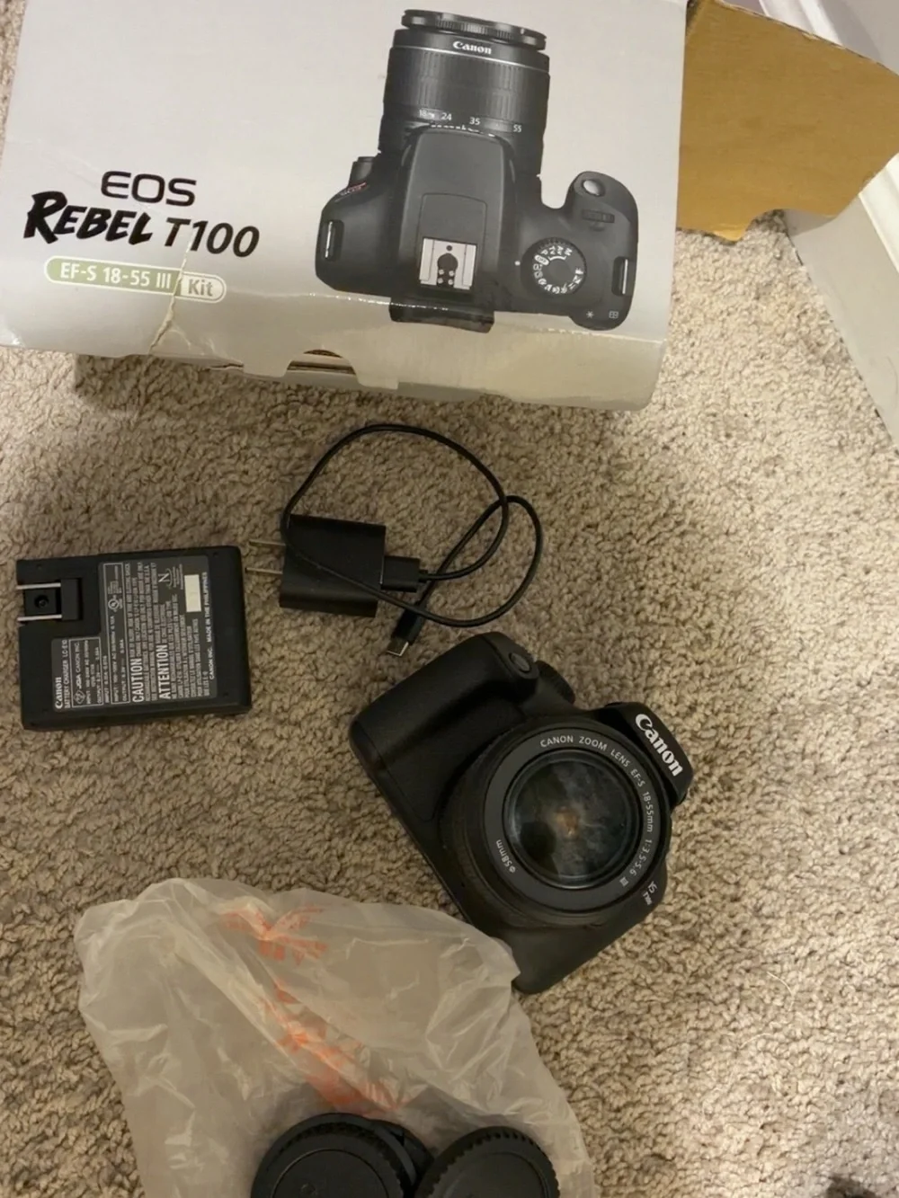 Canon DSLR Camera in Black with 18-55mm Lens